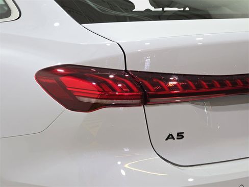 Used 2025 Audi A5 2.0T Premium Plus w/ Premium Plus image 35