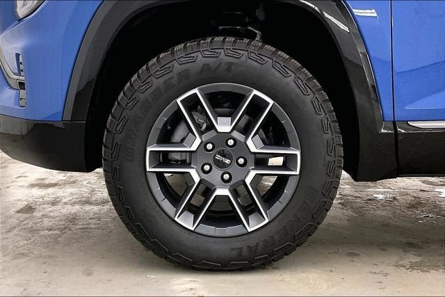 New 2026 GMC Terrain AT4 w/ Convenience Package III AWD/4WD image 14
