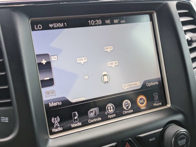 Used 2017 Jeep Grand Cherokee Limited AWD/4WD image 30