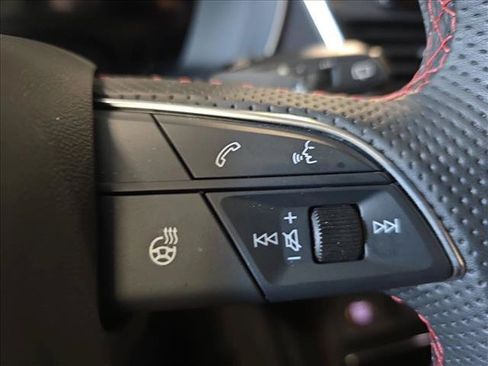 Used 2024 Audi SQ5 Premium Plus w/ Premium Plus Package AWD/4WD image 18