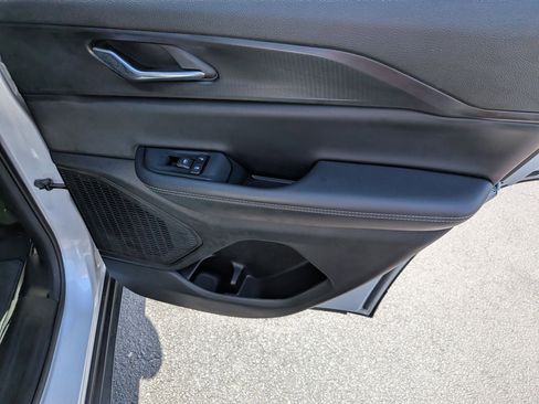 Certified 2024 Jeep Grand Cherokee Laredo RWD image 28