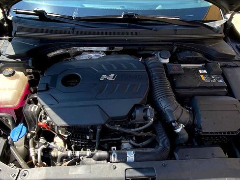 Used 2022 Hyundai Veloster N image 29