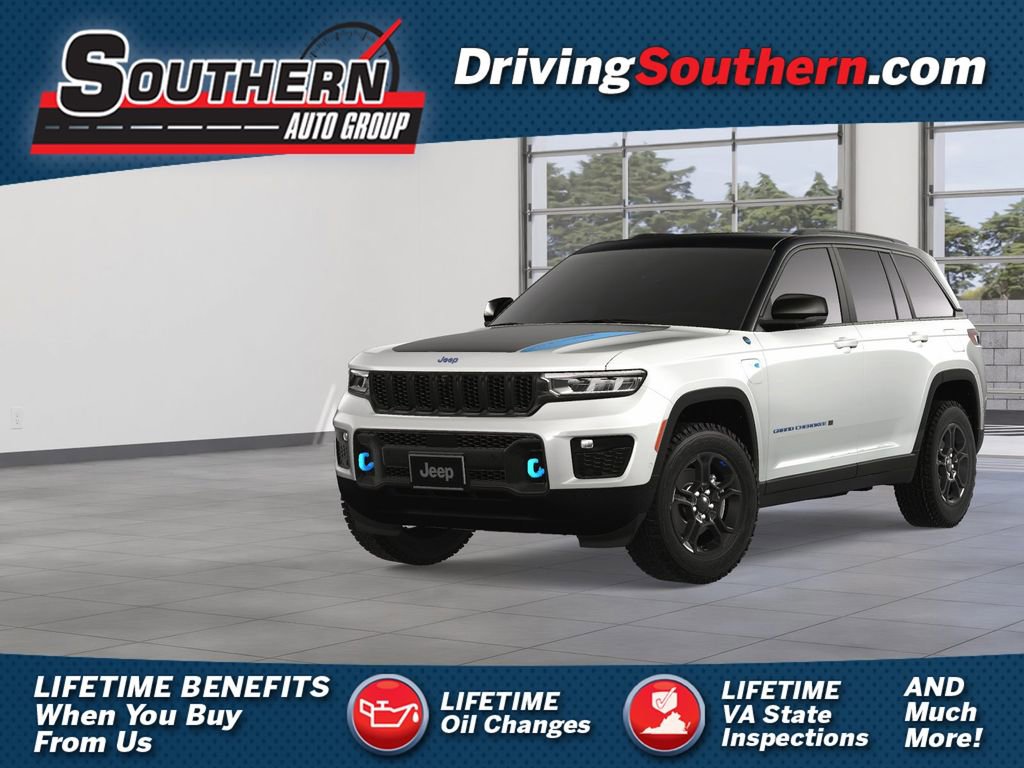 New 2024 Jeep Grand Cherokee Trailhawk w/ Advanced Protech Group II AWD/4WD 360° Tour