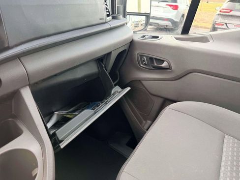 Used 2023 Ford Transit 350 XLT image 20