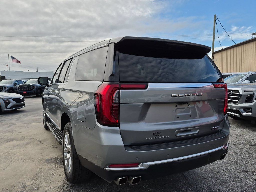 Used 2026 GMC Yukon XL Denali AWD/4WD image 2