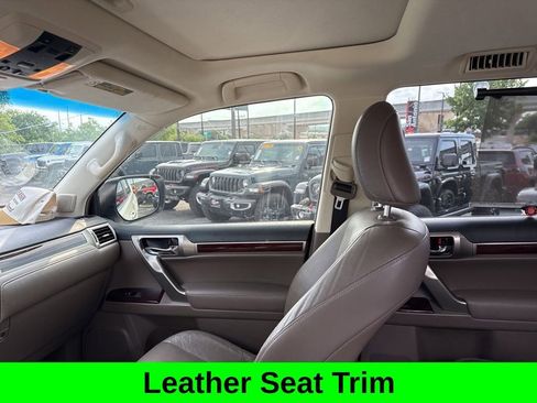 Used 2018 Lexus GX 460 Premium AWD/4WD image 17