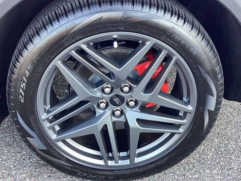 Used 2025 Ford Explorer ST image 9