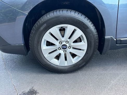 Used 2018 Subaru Outback 2.5i Premium AWD/4WD image 9