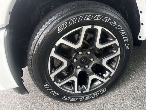 Used 2025 RAM 1500 Laramie w/ Sport Appearance Package AWD/4WD image 11