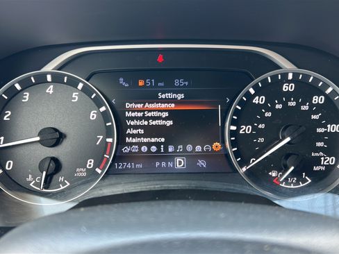 Used 2025 Nissan Frontier SV RWD image 23