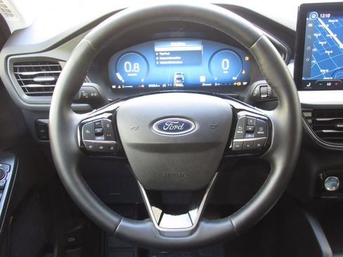 Used 2024 Ford Escape Platinum AWD/4WD image 24
