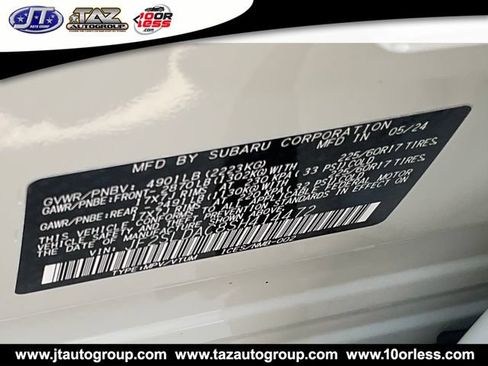 Used 2025 Subaru Forester AWD/4WD image 20