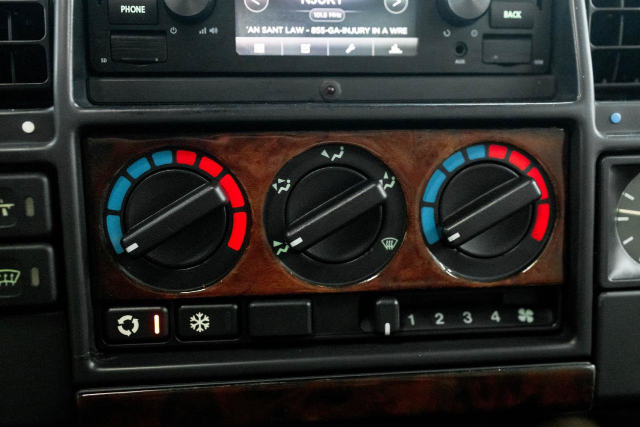Used 1995 Land Rover Range Rover County AWD/4WD image 50