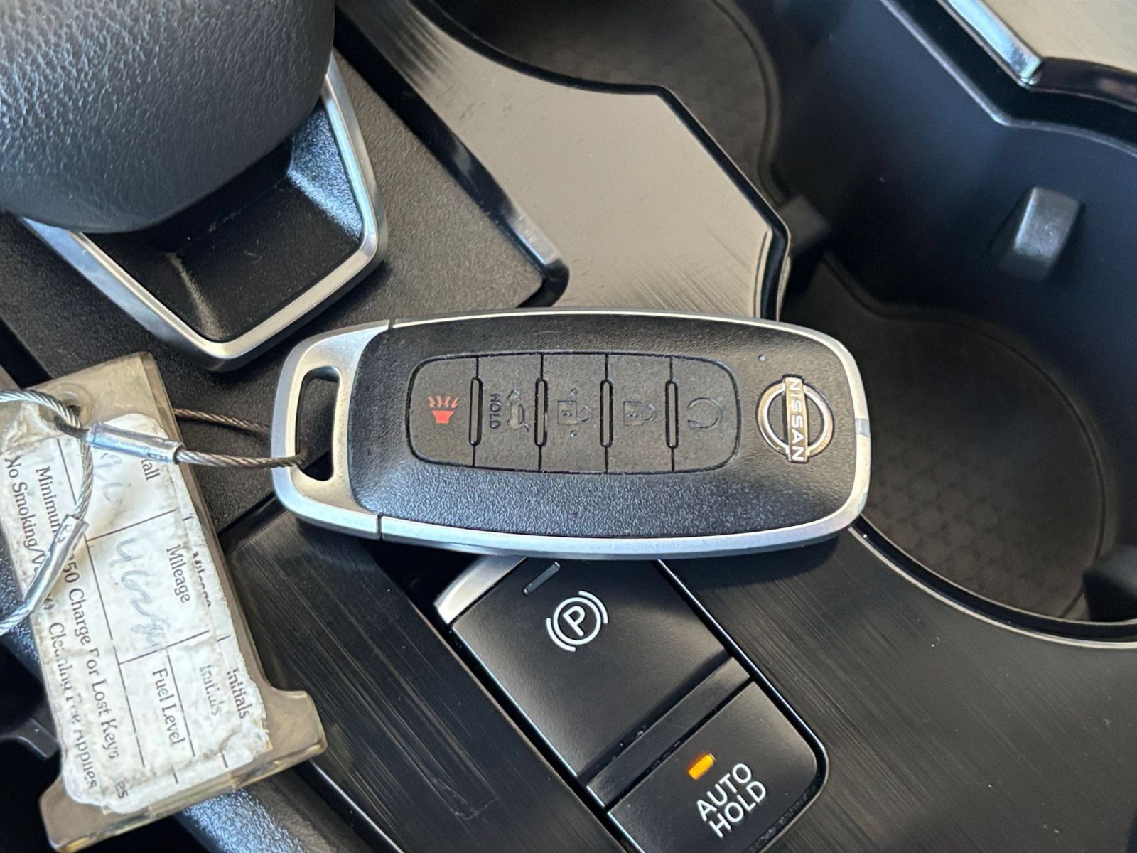 Used 2025 Nissan Rogue SV AWD/4WD image 26
