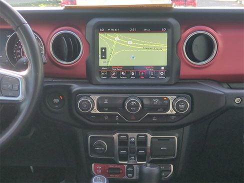 Certified 2022 Jeep Gladiator Rubicon w/ Trailer Tow Package image 20