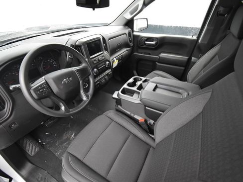 New 2026 Chevrolet Silverado 1500 Custom Trail Boss AWD/4WD image 8