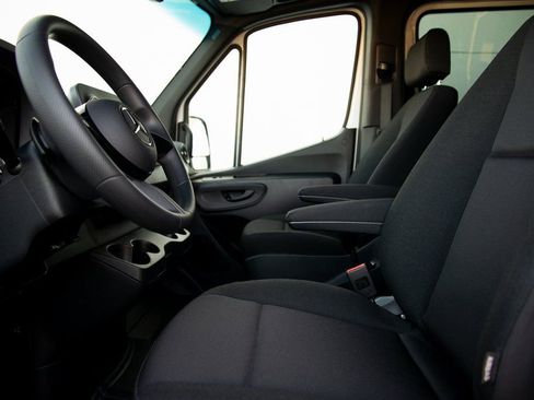 New 2025 Mercedes-Benz Sprinter 144 Cargo image 12