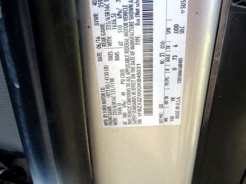 Used 2016 Ford Transit 350 XL image 30