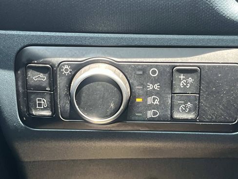 Used 2023 Ford Maverick XL FWD image 30