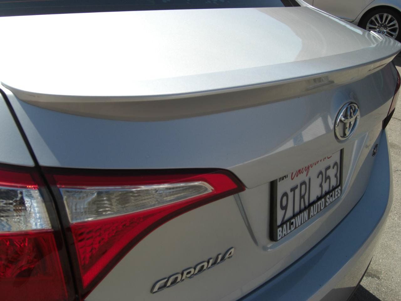 Used 2015 Toyota Corolla S FWD image 12