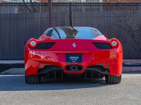 Used 2010 Ferrari 458 Italia Coupe image 29