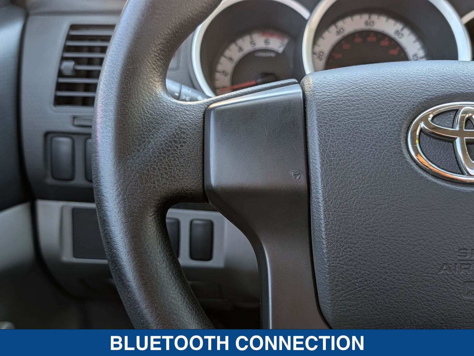 Used 2013 Toyota Tacoma 2WD Regular Cab image 21
