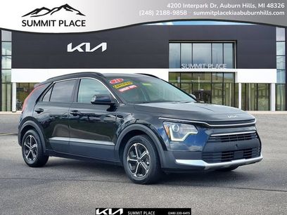 Certified 2023 Kia Niro EX