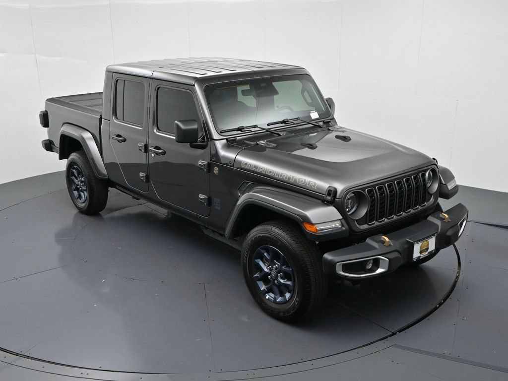 New 2026 Jeep Gladiator Sport AWD/4WD image 16