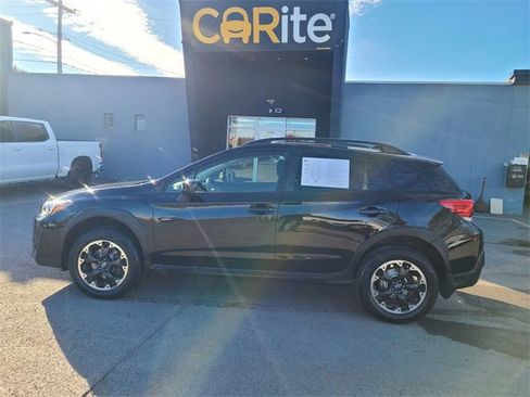 Used 2022 Subaru Crosstrek 2.0i Premium image 11
