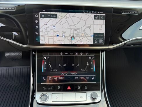 Used 2022 Audi A8 L 3.0T w/ Executive Package image 25