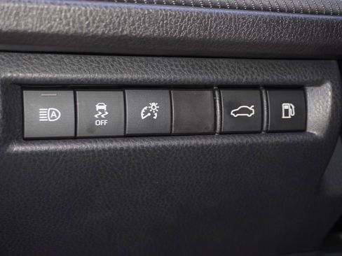 Certified 2025 Toyota Camry SE image 13