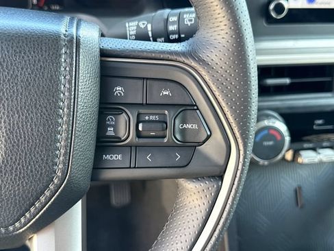 Used 2026 Toyota 4Runner SR5 AWD/4WD image 15
