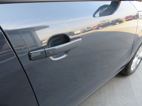 Used 2016 Kia Soul ! w/ Premium Package image 35