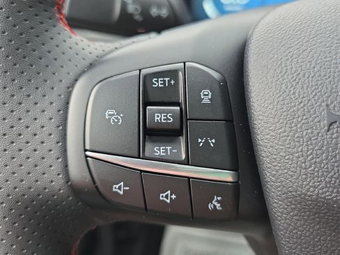 Used 2024 Ford Escape ST-Line Elite w/ Premium Technology Package image 19