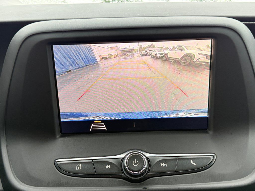 Used 2020 Chevrolet Camaro LS RWD image 17