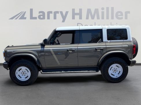 New 2026 Ford Bronco Heritage Edition AWD/4WD image 2
