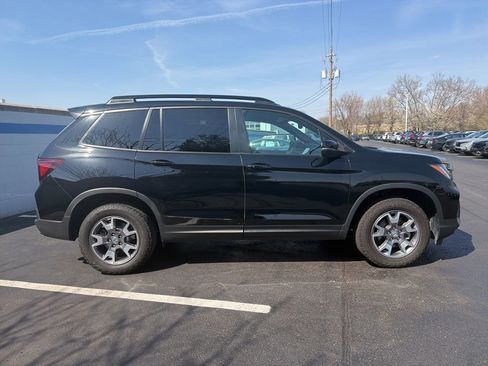 Certified 2023 Honda Passport TrailSport image 6