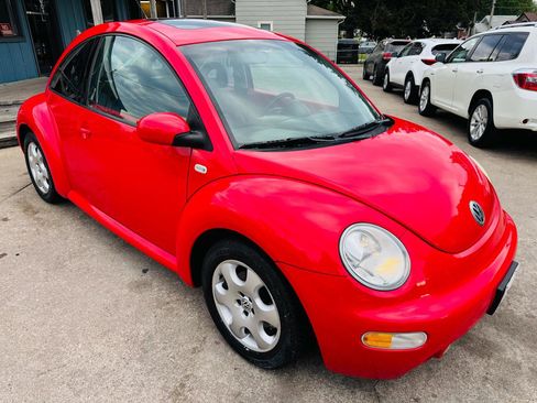 Used 2002 Volkswagen Beetle GLS FWD image 1