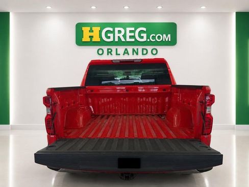 Used 2022 Chevrolet Silverado 1500 LT AWD/4WD image 7