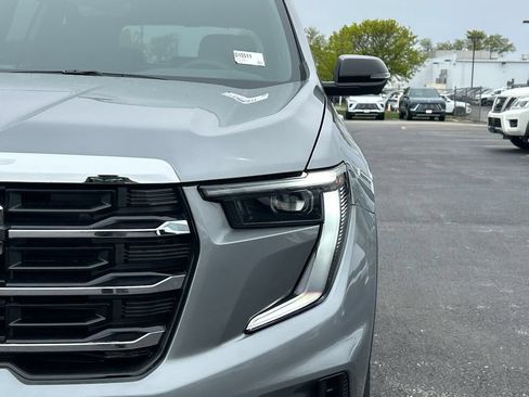 New 2026 GMC Acadia Elevation AWD/4WD image 11