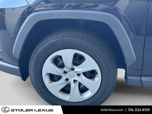 Used 2020 Toyota RAV4 LE w/ All Weather Liner Package AWD/4WD image 15