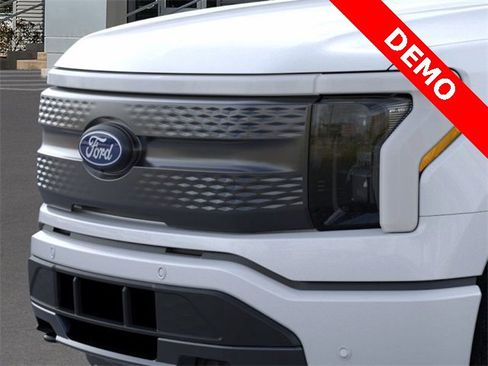 New 2025 Ford F150 Lightning Flash image 17