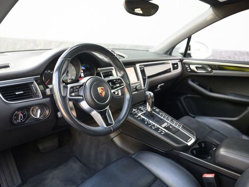 Used 2015 Porsche Macan S AWD/4WD image 19