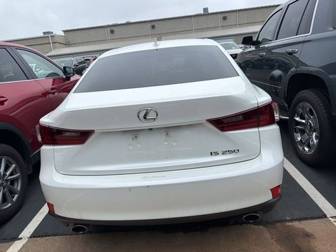Used 2014 Lexus IS 250 RWD image 8