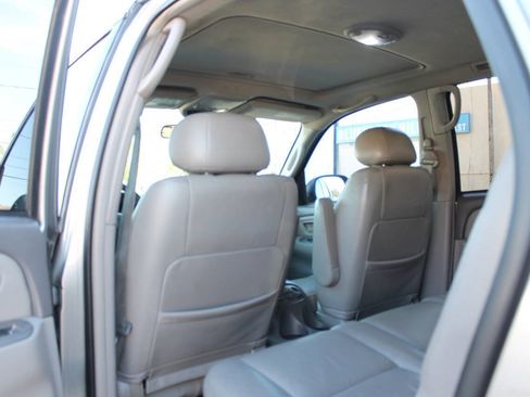 Used 2003 Toyota Sequoia Limited RWD image 25