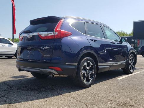 Used 2018 Honda CR-V Touring image 3
