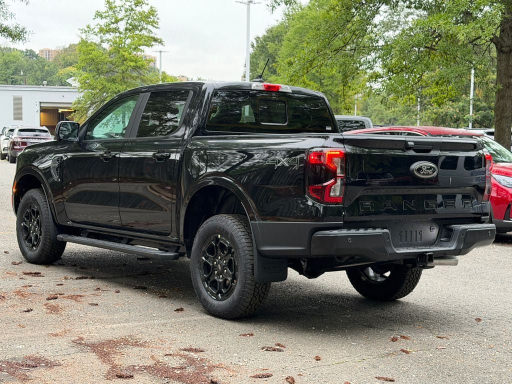 New 2026 Ford Ranger Lariat w/ Black Appearance Package AWD/4WD image 4