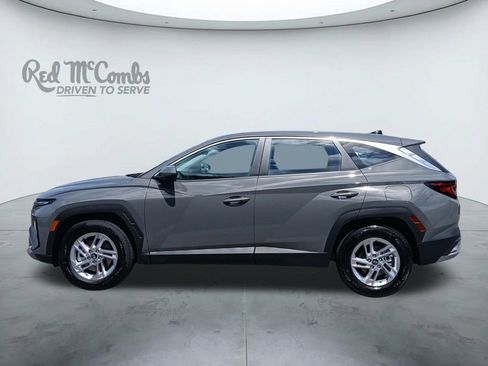 New 2026 Hyundai Tucson SE FWD image 2