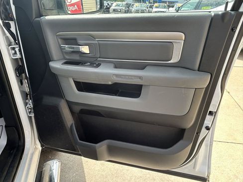 Used 2015 RAM 1500 Big Horn AWD/4WD image 16