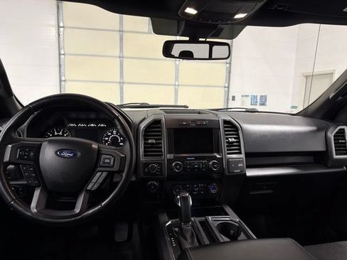 Used 2019 Ford F150 XLT w/ Equipment Group 302A Luxury AWD/4WD image 11